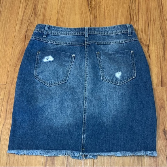 Parisian Midi Distressed Jean Denim Raw Hem Skirt - Picture 5 of 12